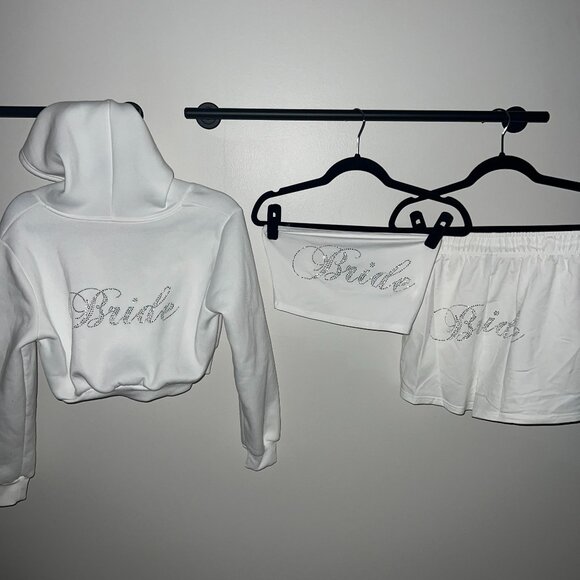 Adorable handmade Bridal outfit! - Picture 1 of 5